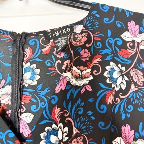 v neck floral romper long bell sleeves peek a boo lace detail boho size large - Picture 6 of 9